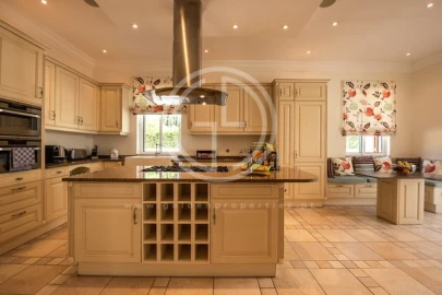 Moradia T6 para Arrendamento férias em Almancil