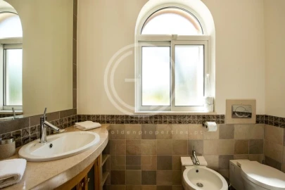 Moradia T6 para Arrendamento férias em Almancil