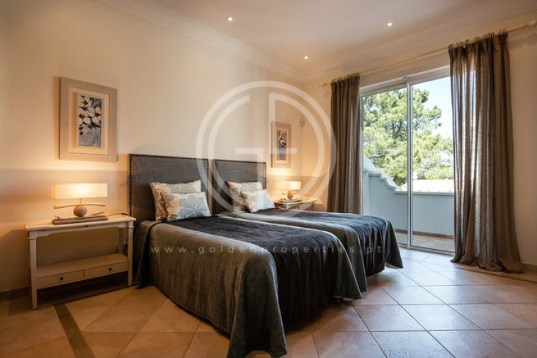 Moradia T6 para Arrendamento férias em Almancil Foto 19