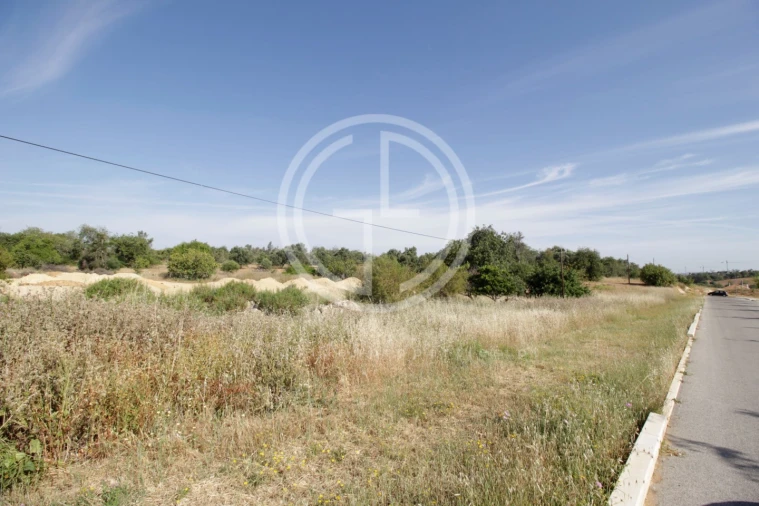 Terreno para Venda em Tavira (Santa Maria e Santiago) Foto 1