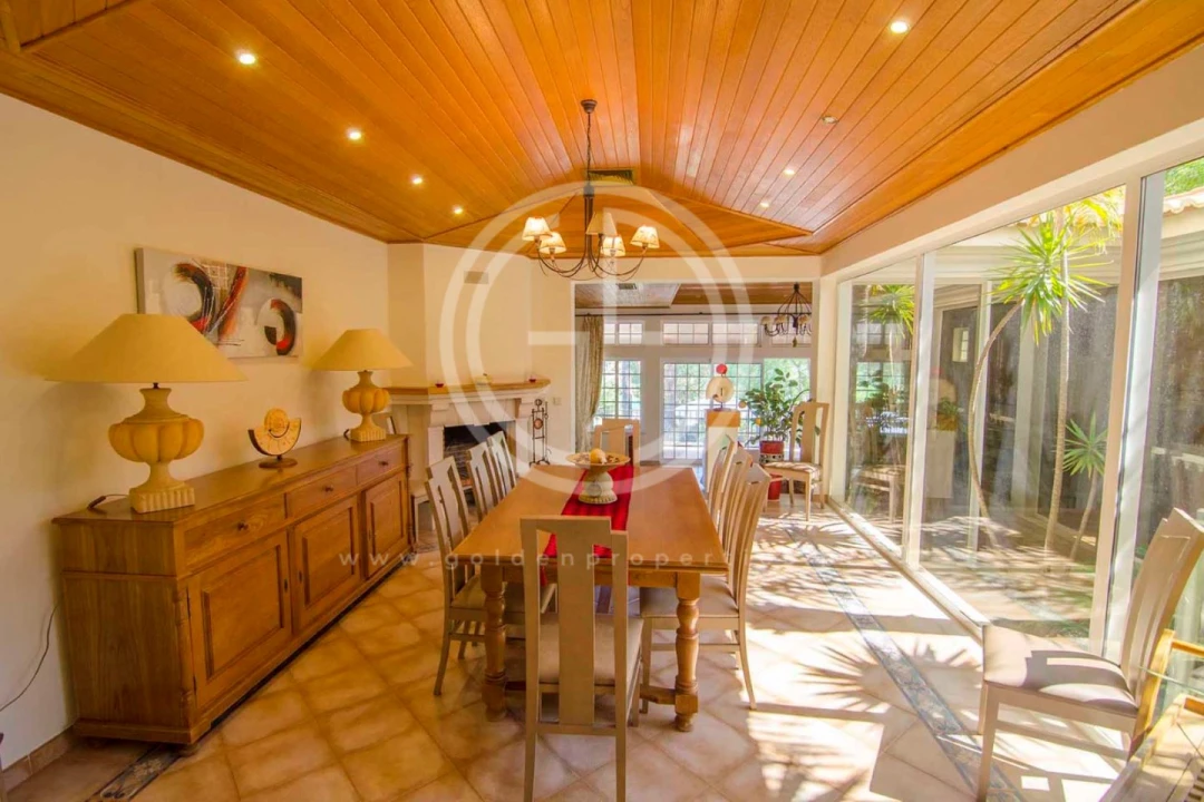 Moradia T6 para Arrendamento férias em Almancil Foto 6