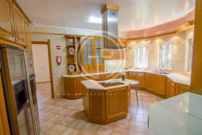 Moradia T6 para Arrendamento férias em Almancil