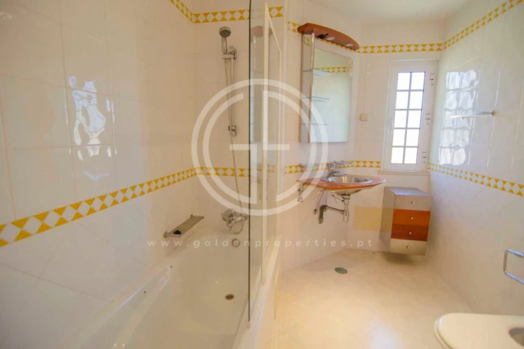 Moradia T6 para Arrendamento férias em Almancil Foto 22