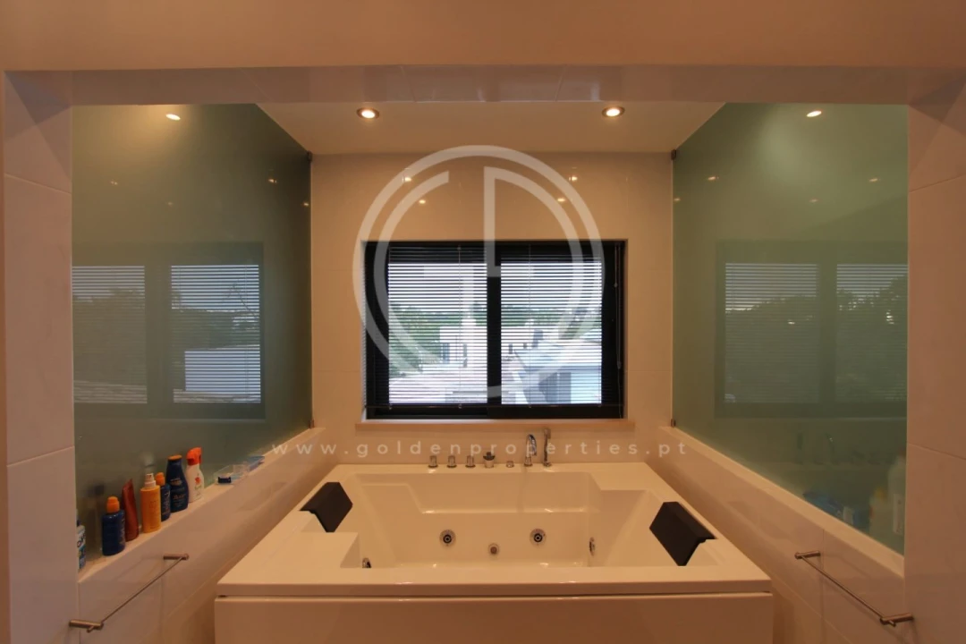 Moradia T2 para Arrendamento férias em Almancil Foto 14