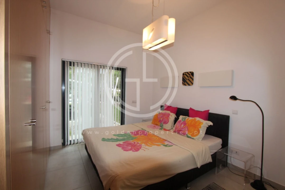 Moradia T2 para Arrendamento férias em Almancil Foto 7