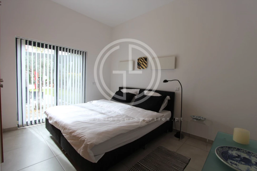 Moradia T2 para Arrendamento férias em Almancil Foto 6