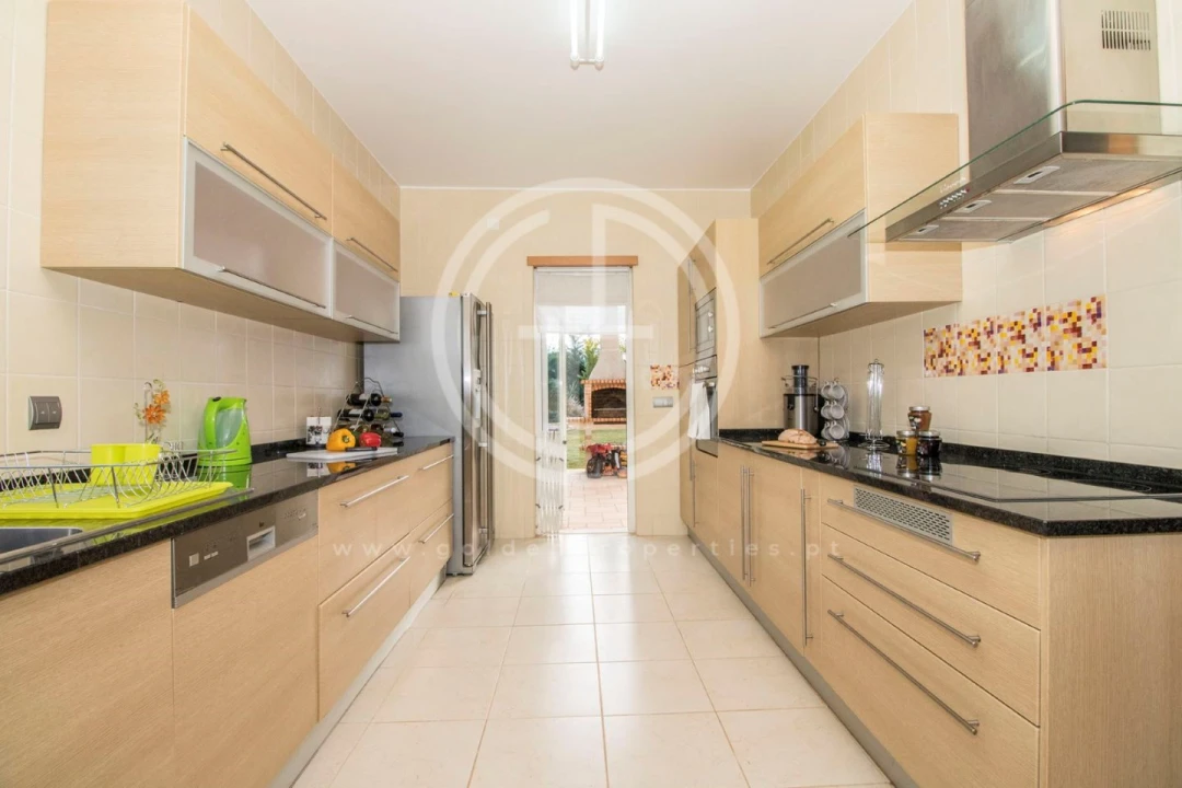 Moradia T5 para Arrendamento férias em Almancil Foto 15