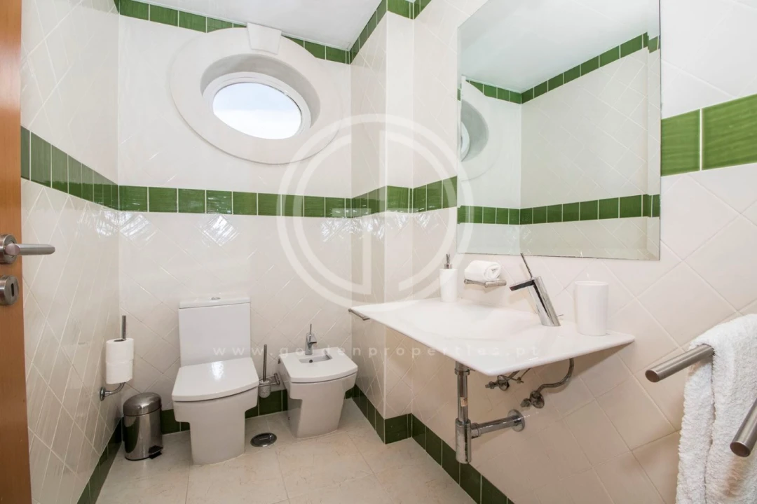 Moradia T5 para Arrendamento férias em Almancil Foto 23