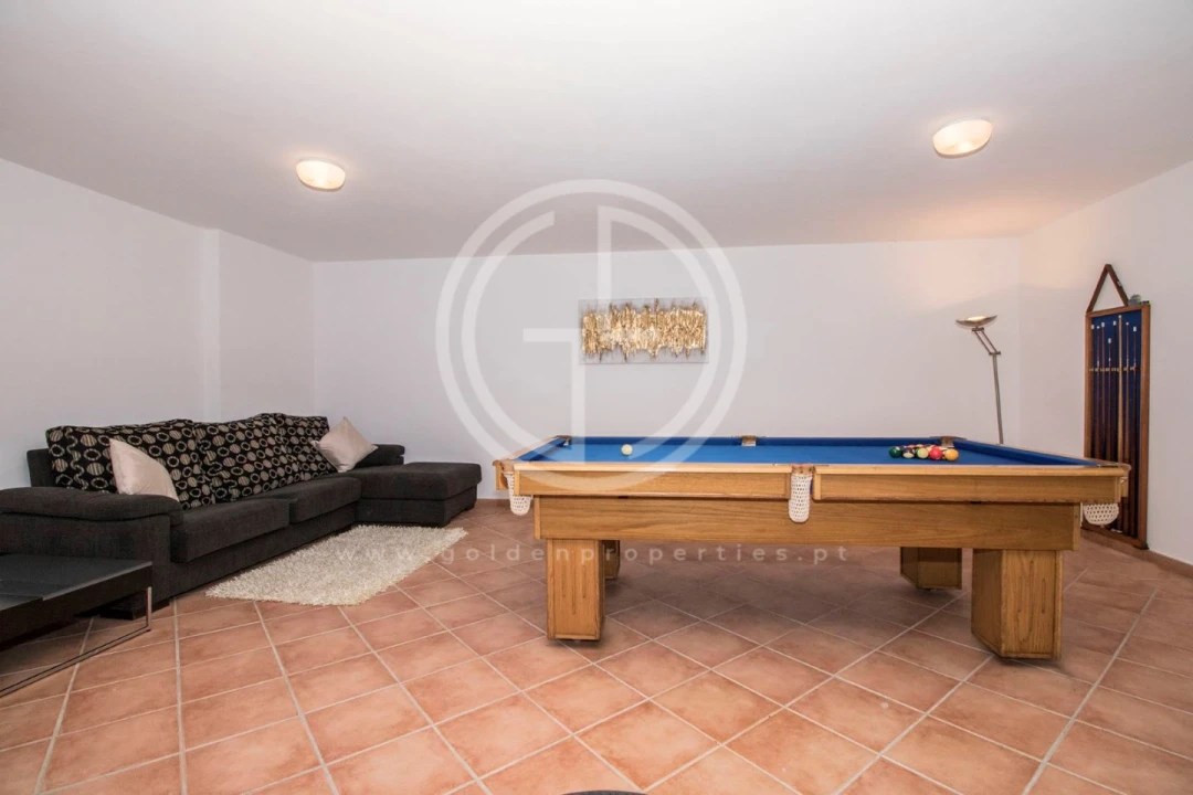 Moradia T5 para Arrendamento férias em Almancil Foto 24