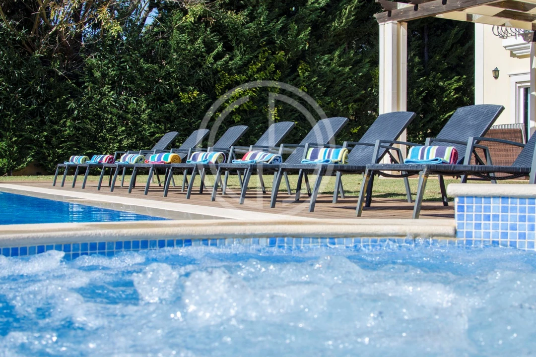 Moradia T5 para Arrendamento férias em Almancil Foto 25