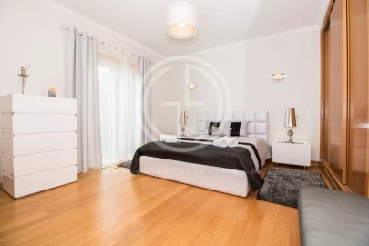 Moradia T5 para Arrendamento férias em Almancil