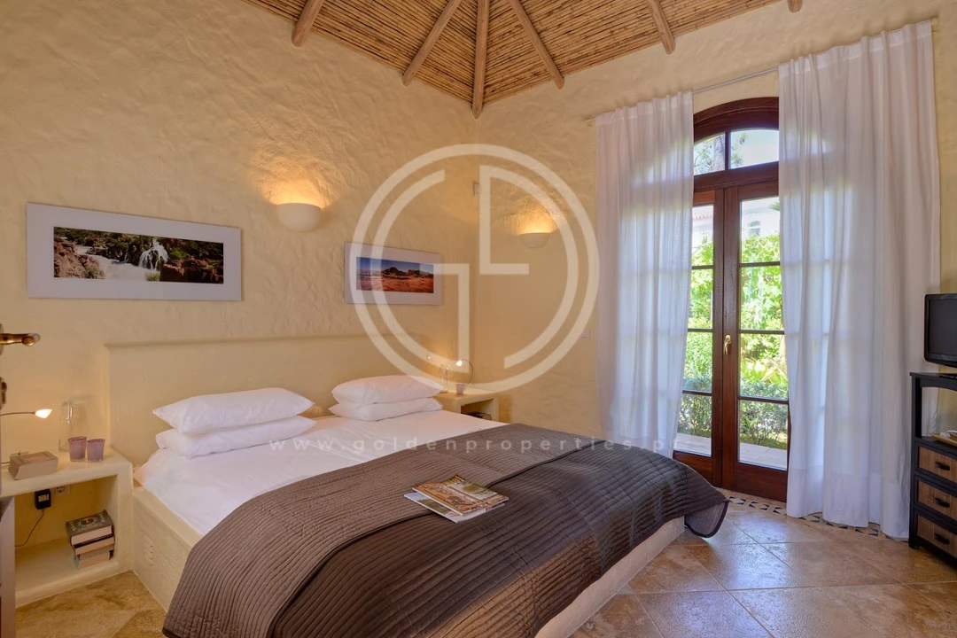 Moradia T6 para Arrendamento férias em Almancil Foto 4