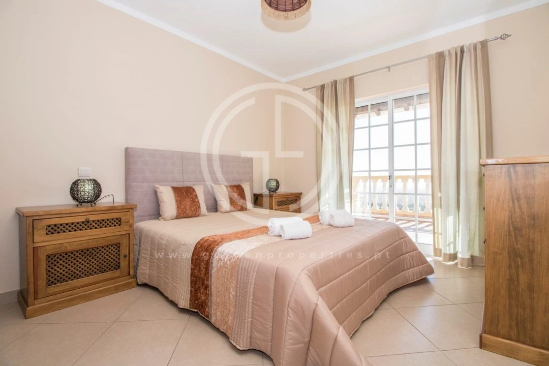 Moradia T4 para Arrendamento férias em Conceição e Estoi Foto 11