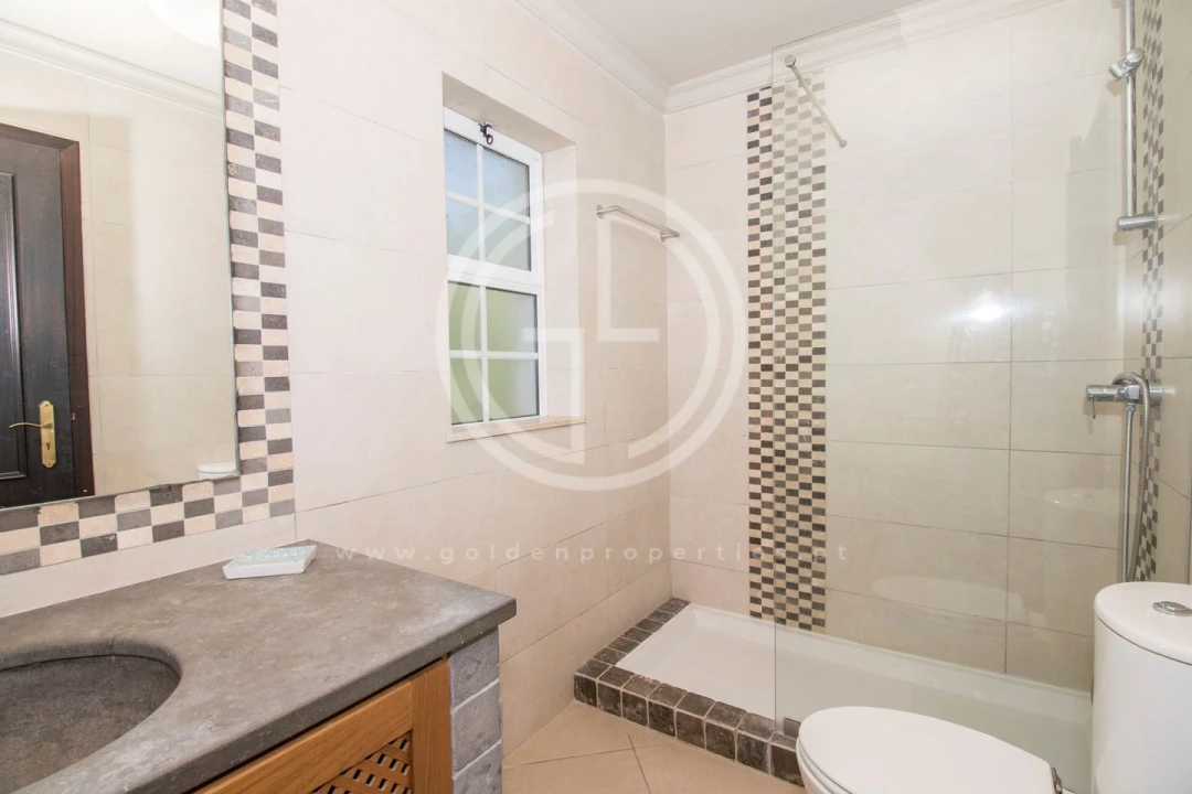 Moradia T4 para Arrendamento férias em Conceição e Estoi Foto 16