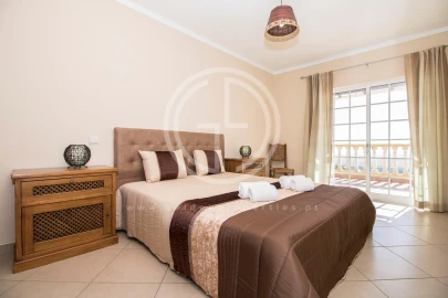 Moradia T4 para Arrendamento férias em Conceição e Estoi