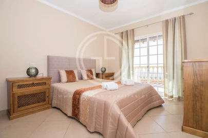 Moradia T4 para Arrendamento férias em Conceição e Estoi