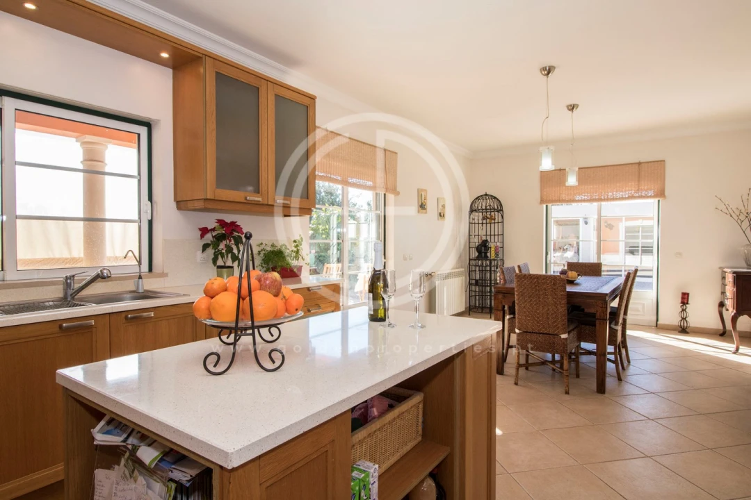 Moradia T6 para Arrendamento férias em Boliqueime Foto 13