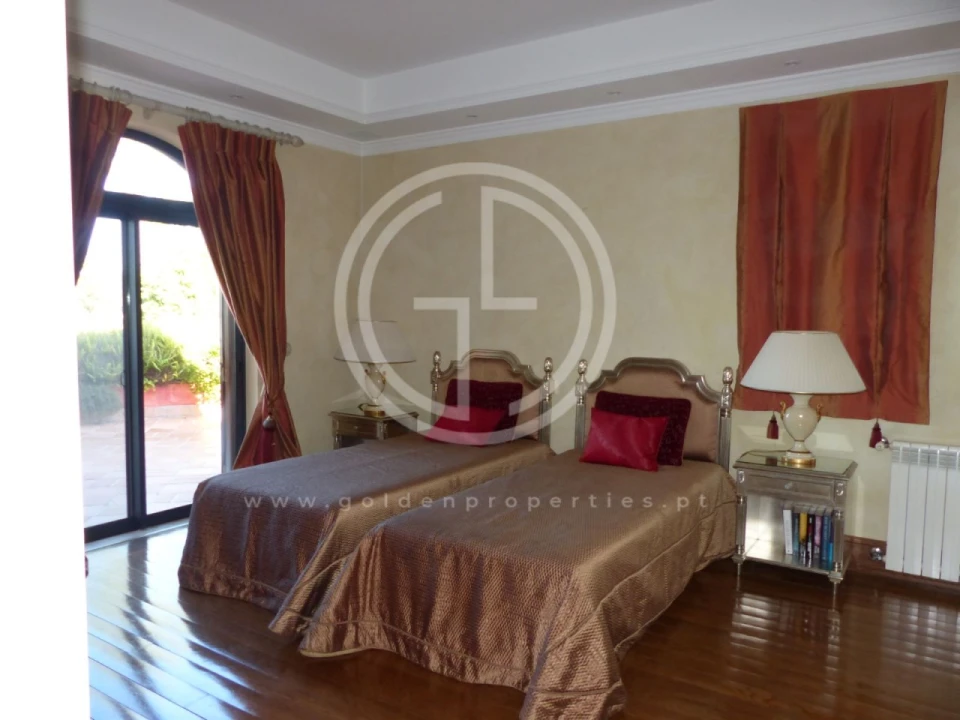 Moradia T5 para Arrendamento férias em Almancil Foto 15