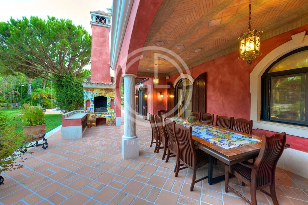 Moradia T5 para Arrendamento férias em Almancil Foto 27