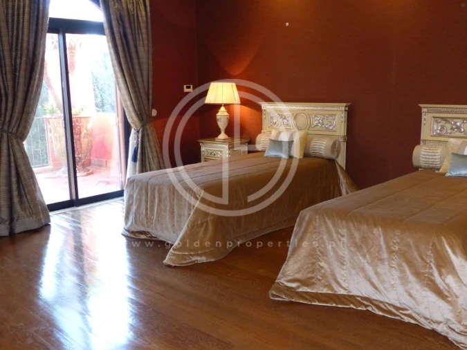 Moradia T5 para Arrendamento férias em Almancil Foto 16