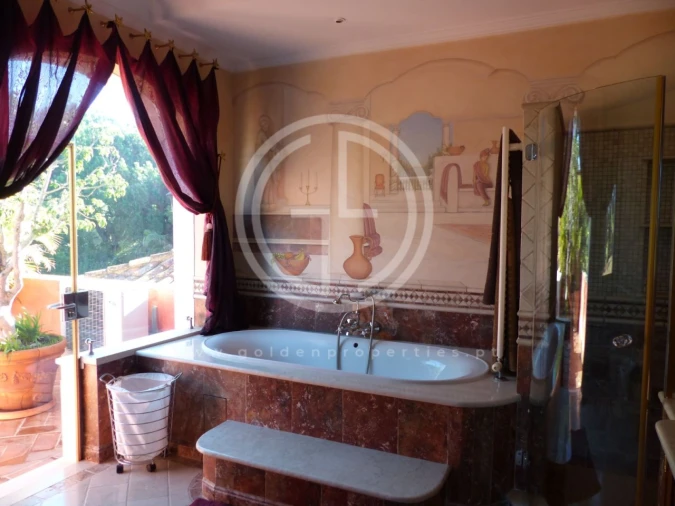 Moradia T5 para Arrendamento férias em Almancil Foto 19