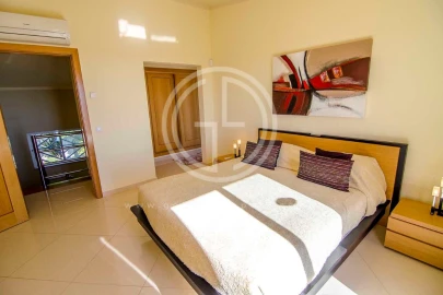 Moradia T4 para Arrendamento férias em Loule (São Clemente)