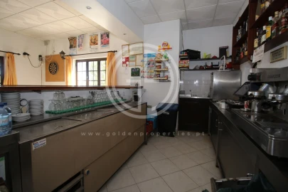 Loja para Venda em Albufeira e Olhos de Água