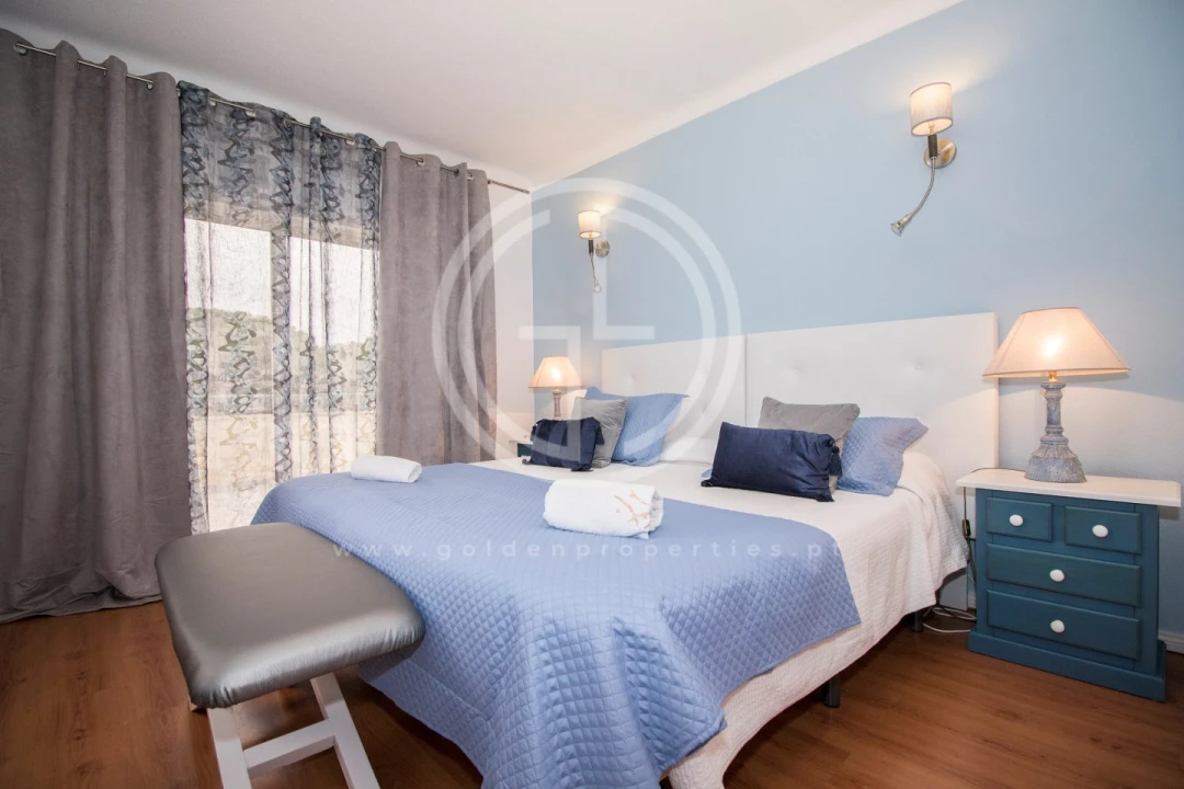 Moradia T7 para Arrendamento férias em Quarteira Foto 11