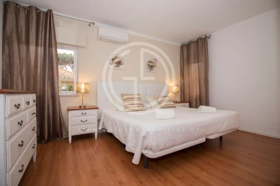 Moradia T7 para Arrendamento férias em Quarteira