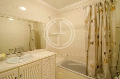 Moradia T7 para Arrendamento férias em Quarteira