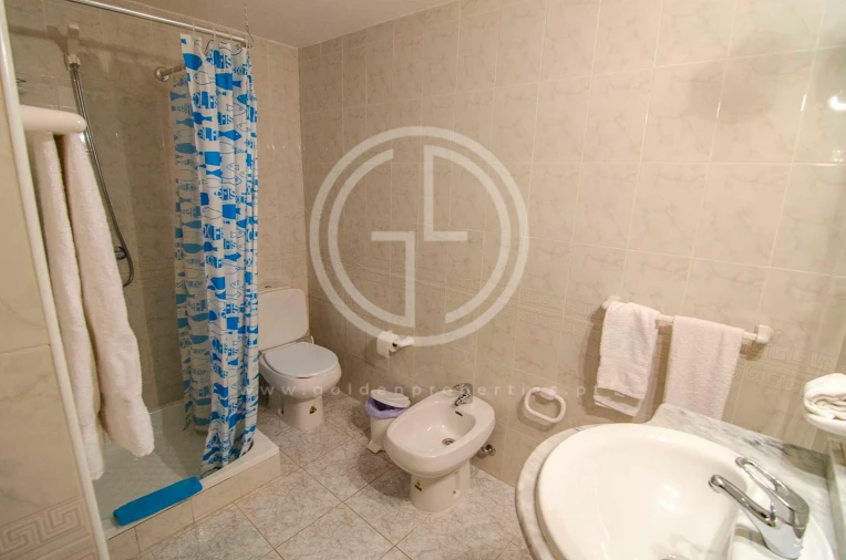 Moradia T7 para Arrendamento férias em Quarteira Foto 22