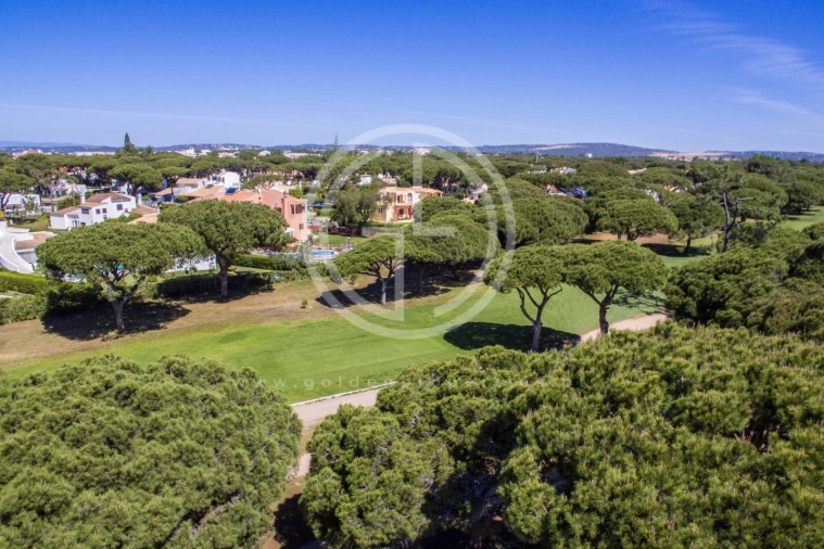 Moradia T7 para Arrendamento férias em Quarteira Foto 35