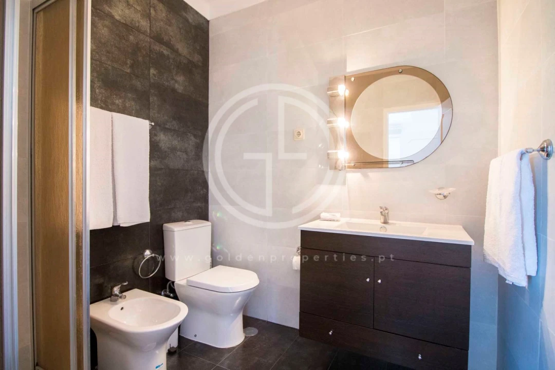 Moradia T4 para Arrendamento férias em Quarteira Foto 20