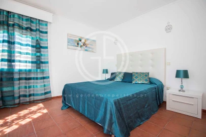 Moradia T4 para Arrendamento férias em Quarteira