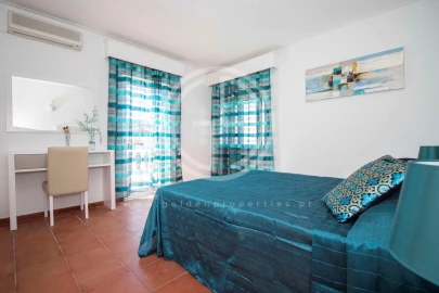 Moradia T4 para Arrendamento férias em Quarteira