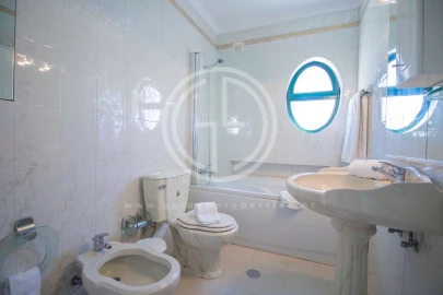 Moradia T4 para Arrendamento férias em Quarteira