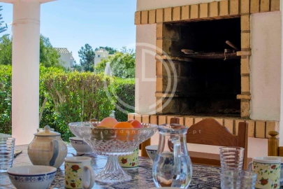 Moradia T4 para Arrendamento férias em Quarteira