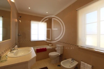 Moradia T4 para Arrendamento férias em Almancil