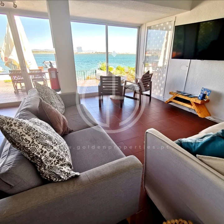 Moradia T4 para Arrendamento férias em Montenegro Foto 3