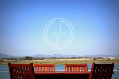 Moradia T4 para Arrendamento férias em Montenegro