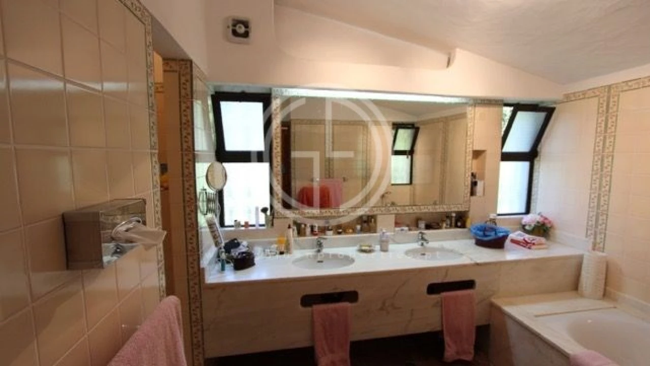 Moradia T6 para Arrendamento férias em Almancil Foto 15