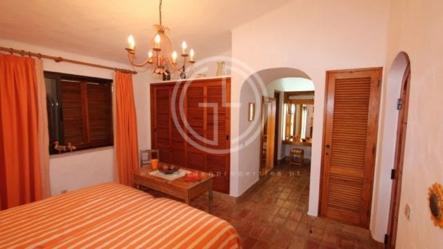 Moradia T6 para Arrendamento férias em Almancil Foto 11