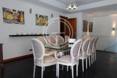 Moradia T9 para Arrendamento férias em Quarteira