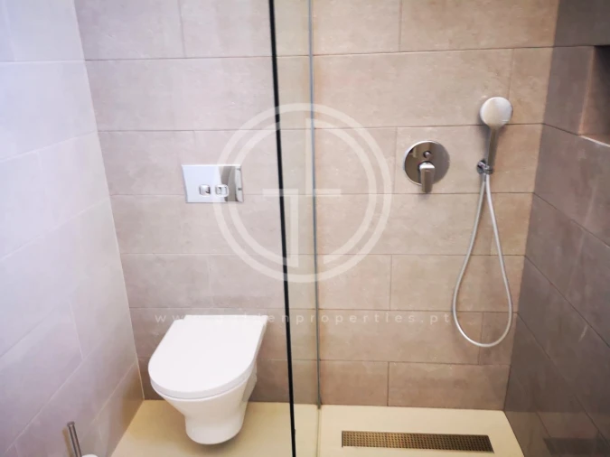 Moradia T3 para Arrendamento férias em Quarteira Foto 19