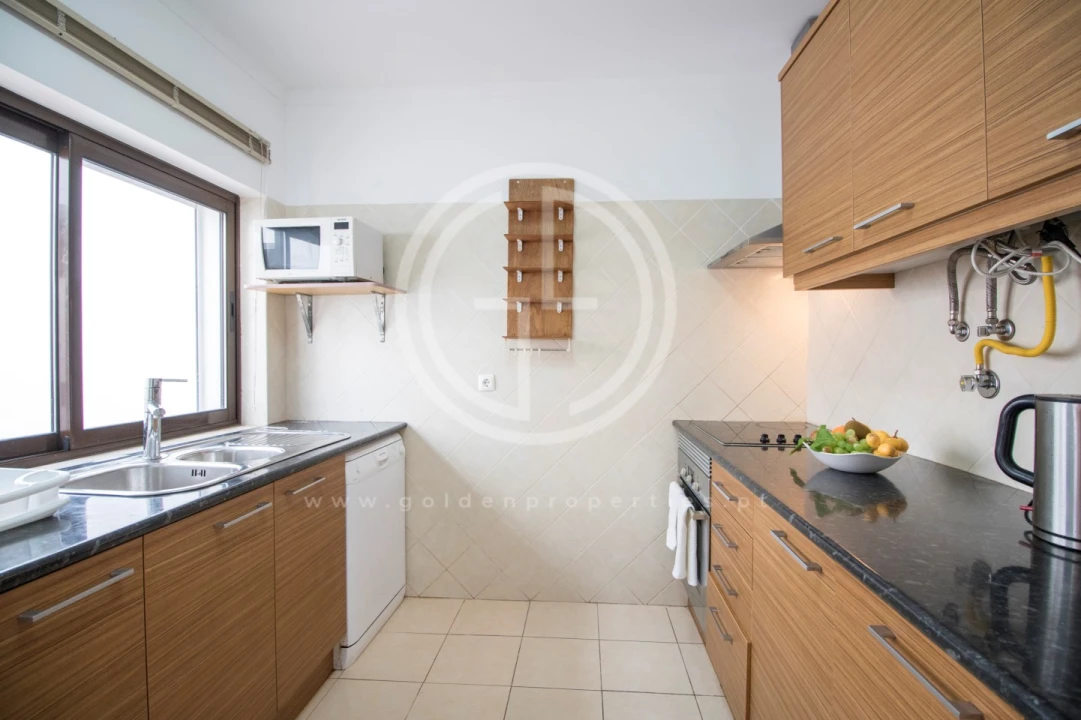 Moradia T4 para Arrendamento férias em Quarteira Foto 14