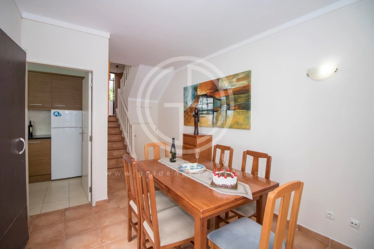 Moradia T4 para Arrendamento férias em Quarteira Foto 9