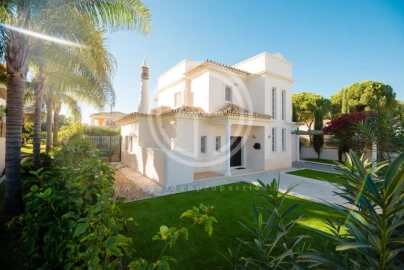 Moradia T4 para Arrendamento férias em Almancil