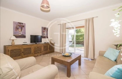 Moradia para Arrendamento férias em Quarteira