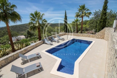 Moradia T2 para Arrendamento férias em Loule (São Sebastião)