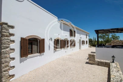 Moradia T2 para Arrendamento férias em Loule (São Sebastião)